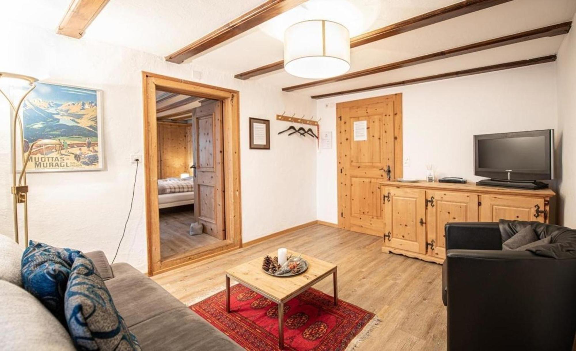 Apartmán Chesa Treig Samedan Exteriér fotografie